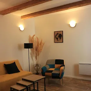 https://maisonnette-ocelia-2-personnes-port-de-la-madrague.fr-provencehotel.com